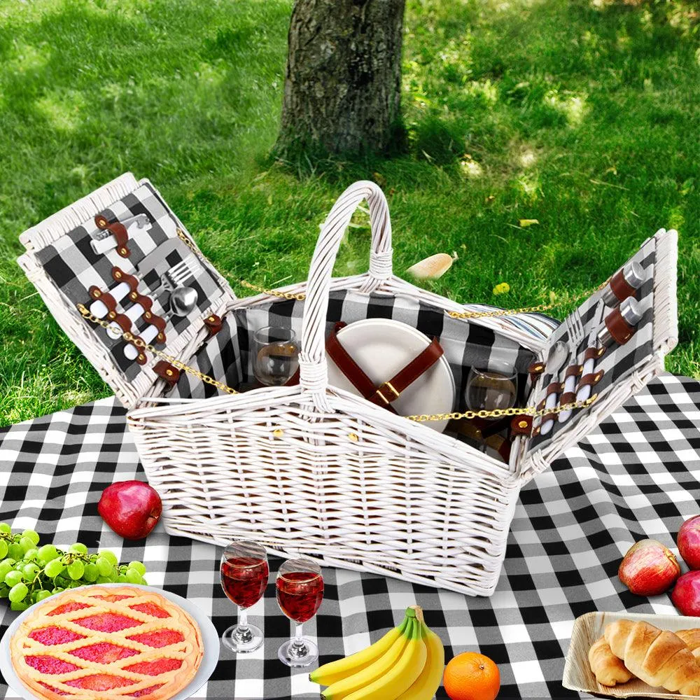 Deluxe 2 Person Outdoor Picnic Basket With Cheese Board