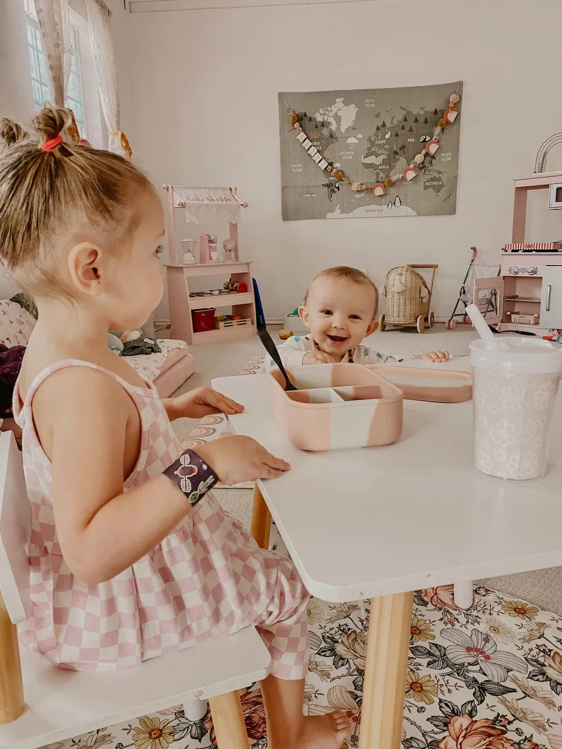 Silicone Bento Box | Pink Tie Dye