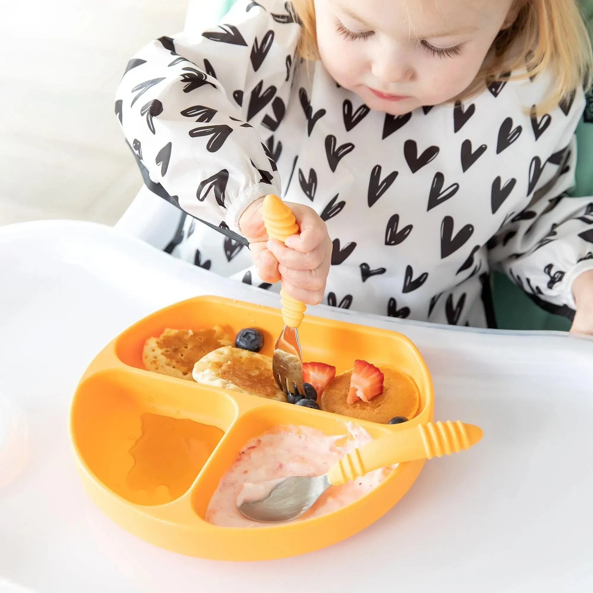 Silicone Grip Dish: Tangerine