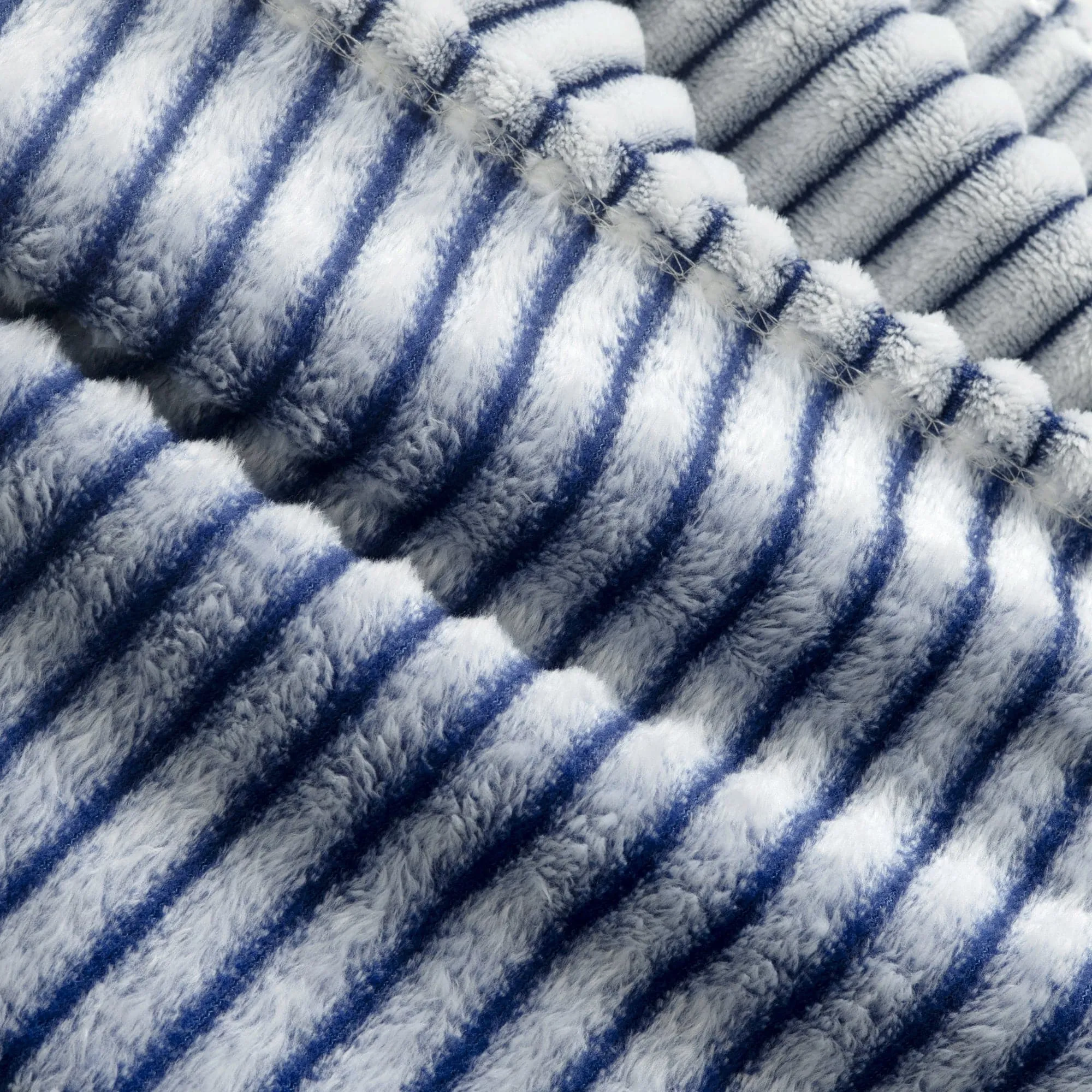 Super Cozy Ultra Soft Ribbed Faux Fur Throw Blanket